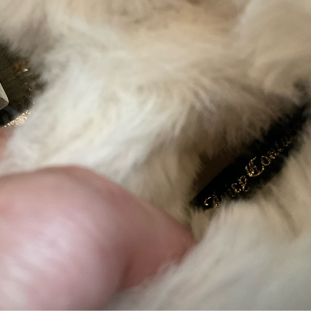 Juicy Couture NWOT Sparkling Pink Boots with White Fur - Picture 7 of 7